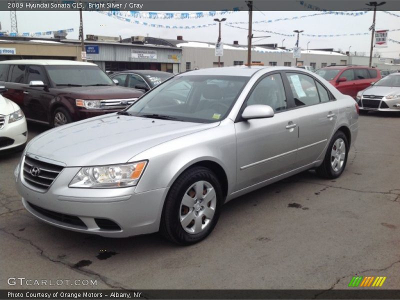 Bright Silver / Gray 2009 Hyundai Sonata GLS