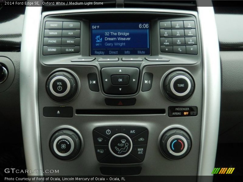 Oxford White / Medium Light Stone 2014 Ford Edge SE