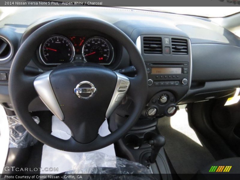 Aspen White / Charcoal 2014 Nissan Versa Note S Plus