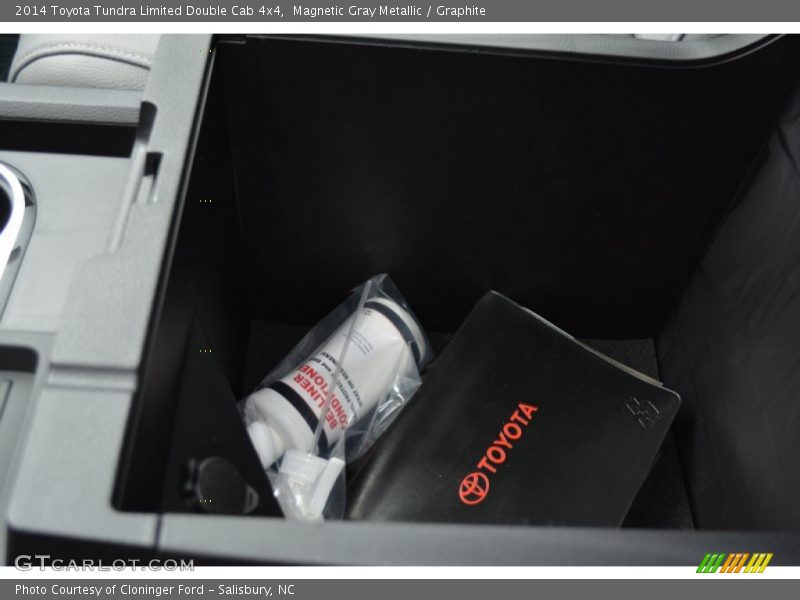 Magnetic Gray Metallic / Graphite 2014 Toyota Tundra Limited Double Cab 4x4