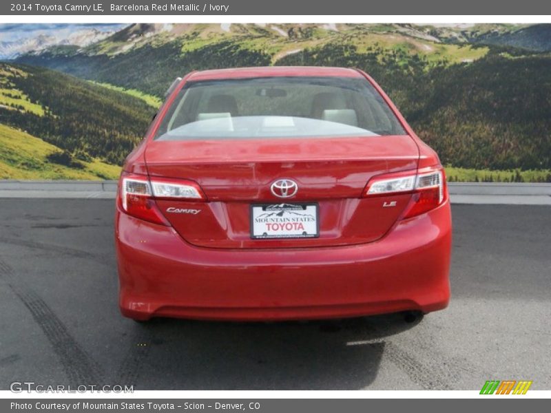 Barcelona Red Metallic / Ivory 2014 Toyota Camry LE
