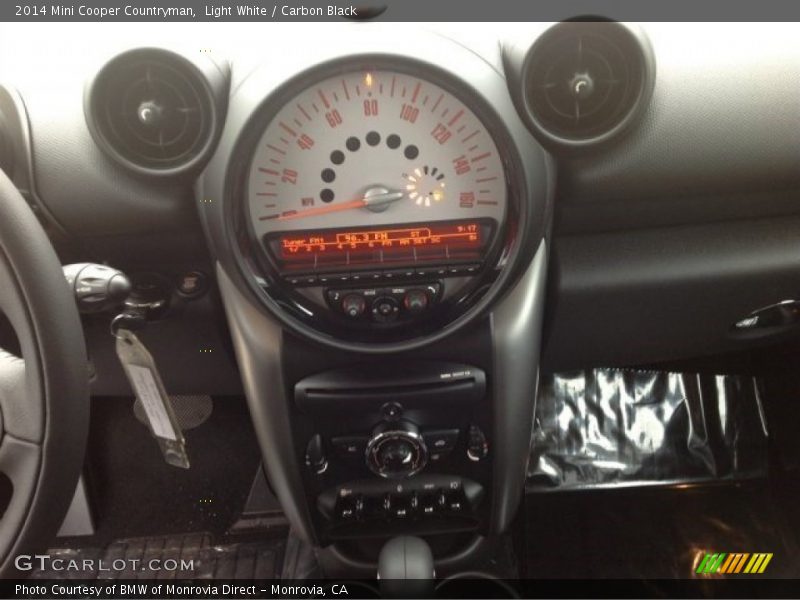 Light White / Carbon Black 2014 Mini Cooper Countryman