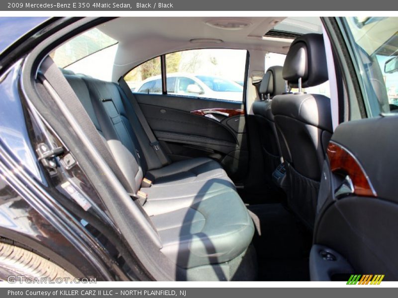 Black / Black 2009 Mercedes-Benz E 350 4Matic Sedan