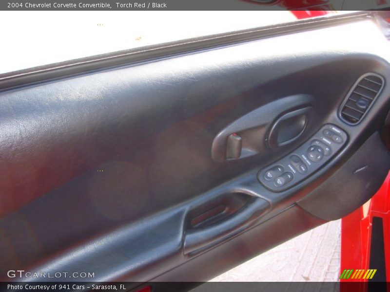 Torch Red / Black 2004 Chevrolet Corvette Convertible