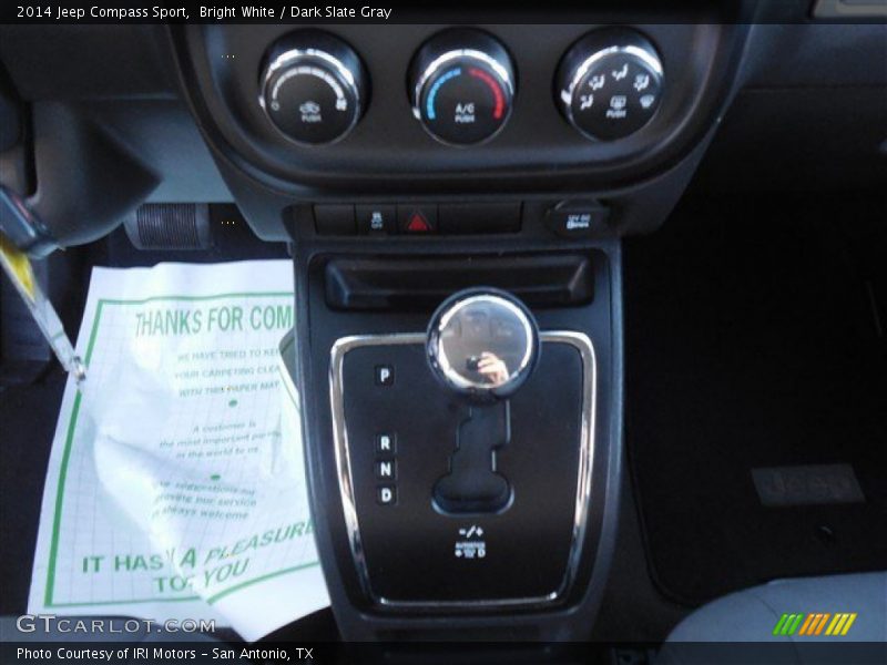 Bright White / Dark Slate Gray 2014 Jeep Compass Sport