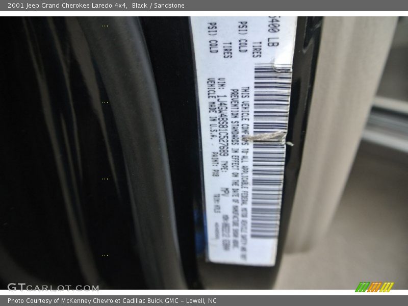 Black / Sandstone 2001 Jeep Grand Cherokee Laredo 4x4