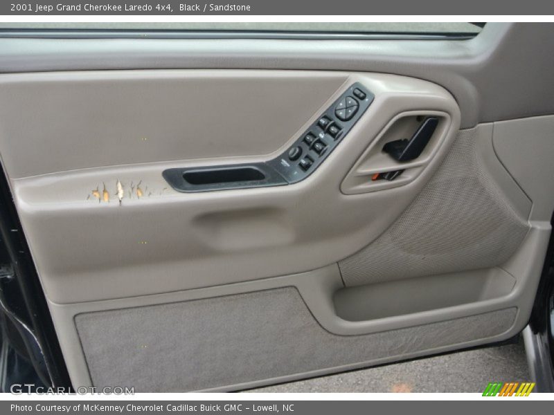 Black / Sandstone 2001 Jeep Grand Cherokee Laredo 4x4