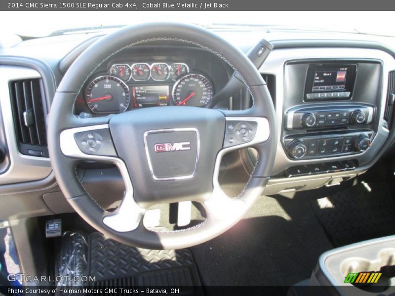 Dashboard of 2014 Sierra 1500 SLE Regular Cab 4x4