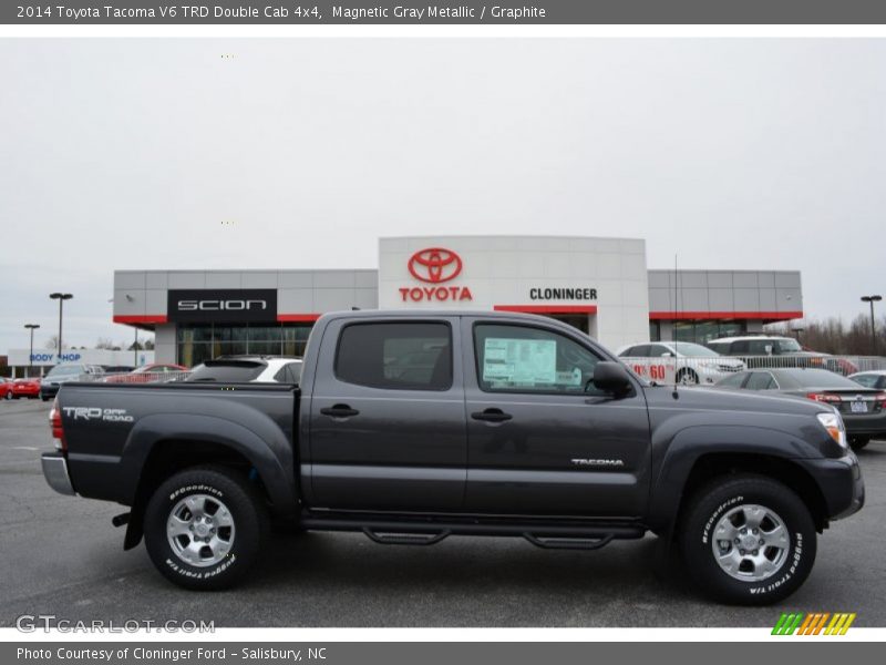 Magnetic Gray Metallic / Graphite 2014 Toyota Tacoma V6 TRD Double Cab 4x4