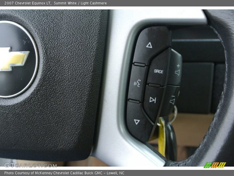 Summit White / Light Cashmere 2007 Chevrolet Equinox LT
