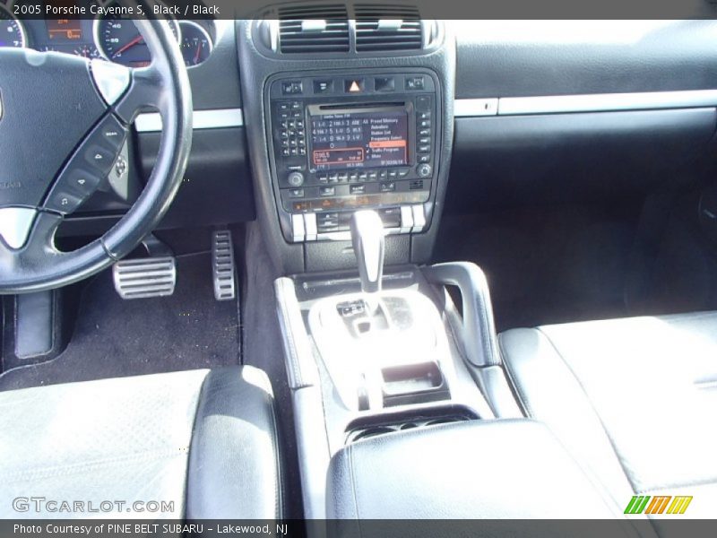 Black / Black 2005 Porsche Cayenne S