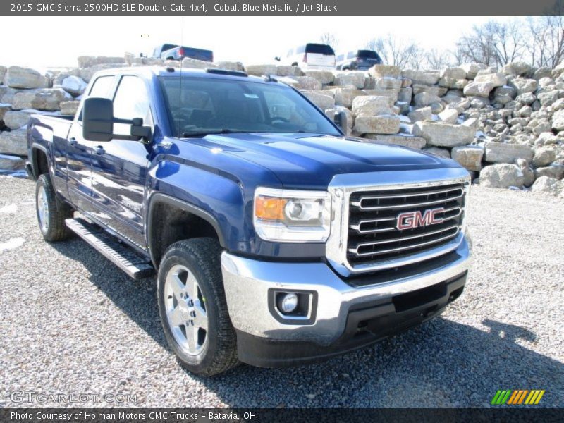 Front 3/4 View of 2015 Sierra 2500HD SLE Double Cab 4x4