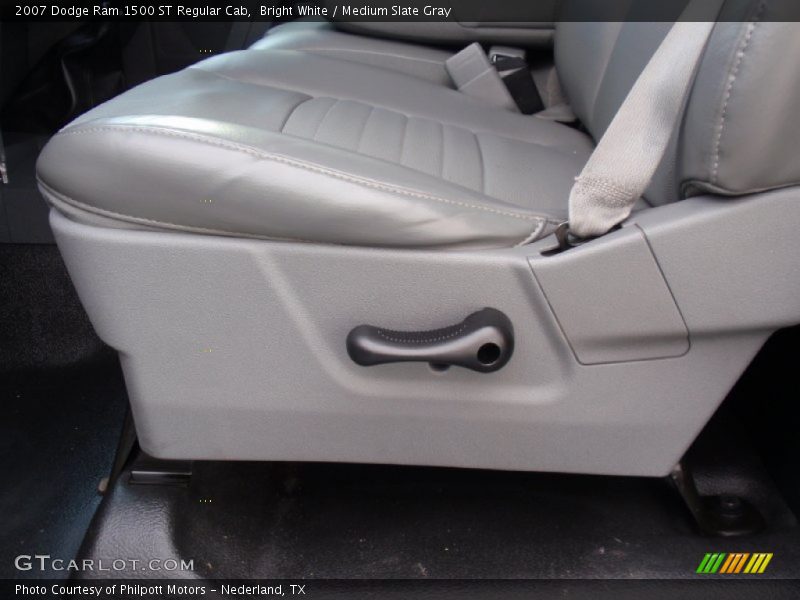 Bright White / Medium Slate Gray 2007 Dodge Ram 1500 ST Regular Cab