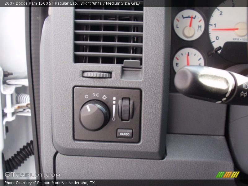 Bright White / Medium Slate Gray 2007 Dodge Ram 1500 ST Regular Cab