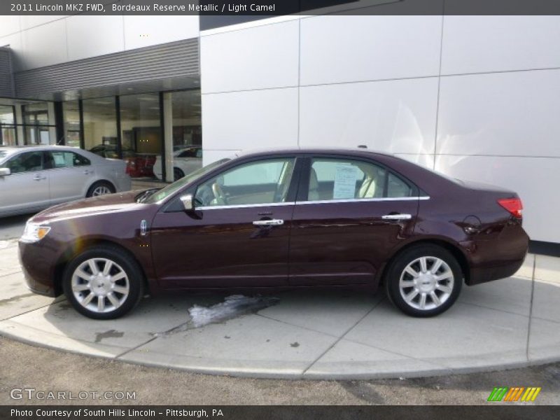 Bordeaux Reserve Metallic / Light Camel 2011 Lincoln MKZ FWD