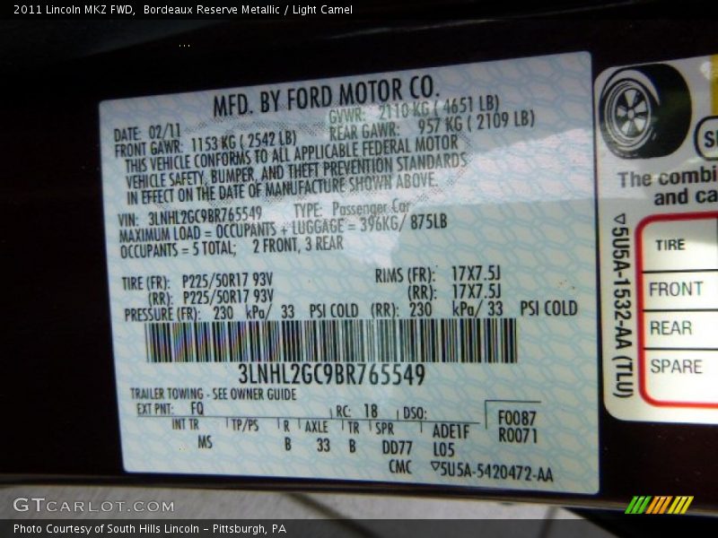 Bordeaux Reserve Metallic / Light Camel 2011 Lincoln MKZ FWD
