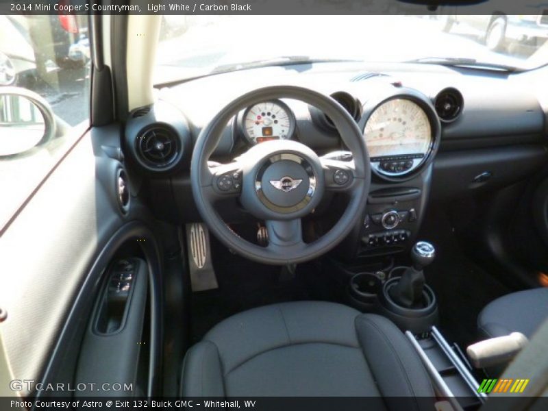 Light White / Carbon Black 2014 Mini Cooper S Countryman