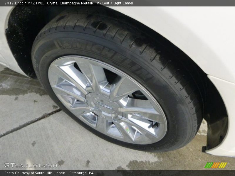 Crystal Champagne Metallic Tri-Coat / Light Camel 2012 Lincoln MKZ FWD