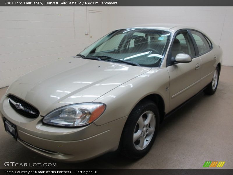 Harvest Gold Metallic / Medium Parchment 2001 Ford Taurus SES