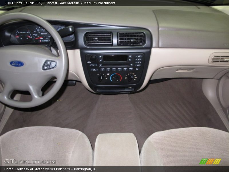 Harvest Gold Metallic / Medium Parchment 2001 Ford Taurus SES