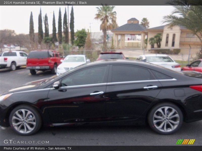 Phantom Black Metallic / Black 2014 Hyundai Sonata SE