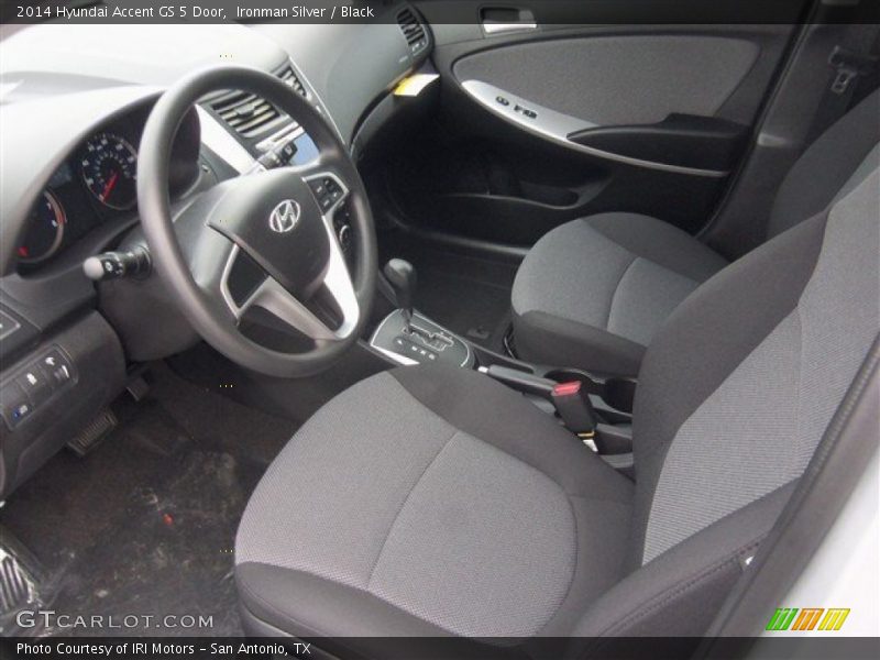 Front Seat of 2014 Accent GS 5 Door