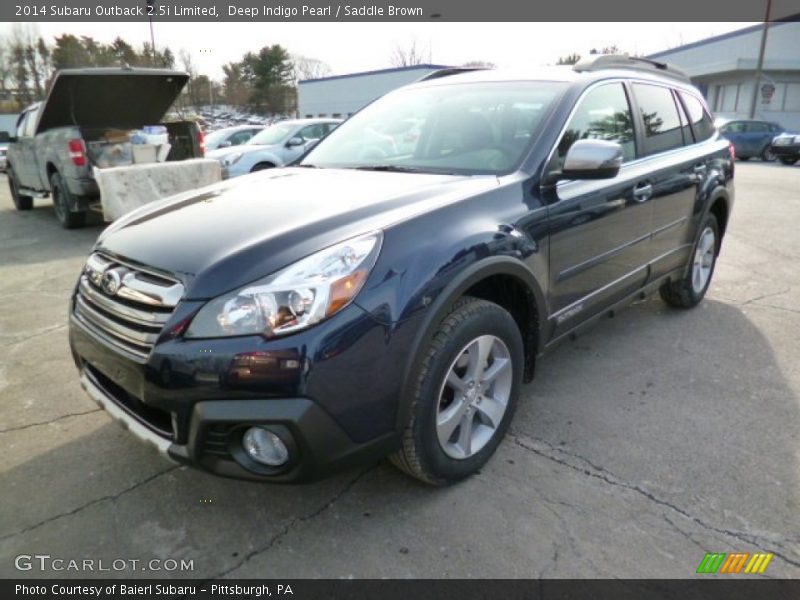 Front 3/4 View of 2014 Outback 2.5i Limited