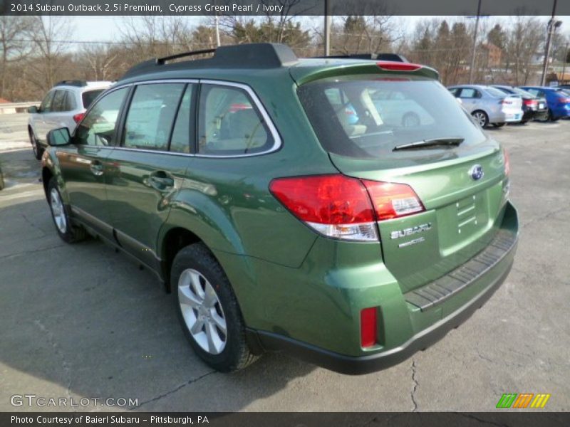 Cypress Green Pearl / Ivory 2014 Subaru Outback 2.5i Premium