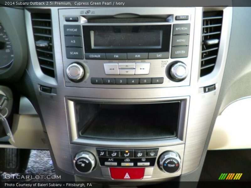 Cypress Green Pearl / Ivory 2014 Subaru Outback 2.5i Premium