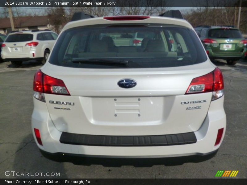 Satin White Pearl / Ivory 2014 Subaru Outback 2.5i Premium