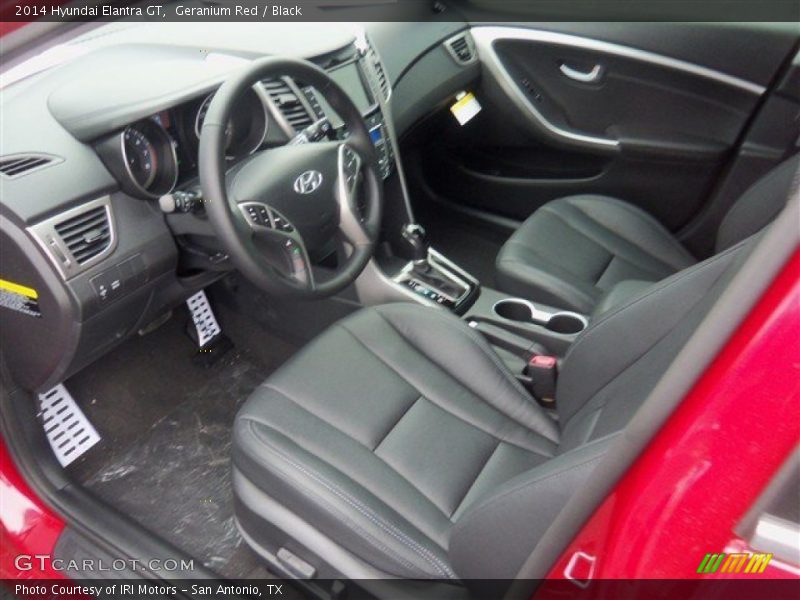 Geranium Red / Black 2014 Hyundai Elantra GT