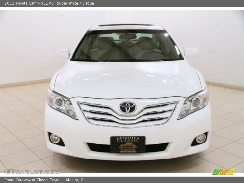 Super White / Bisque 2011 Toyota Camry XLE V6