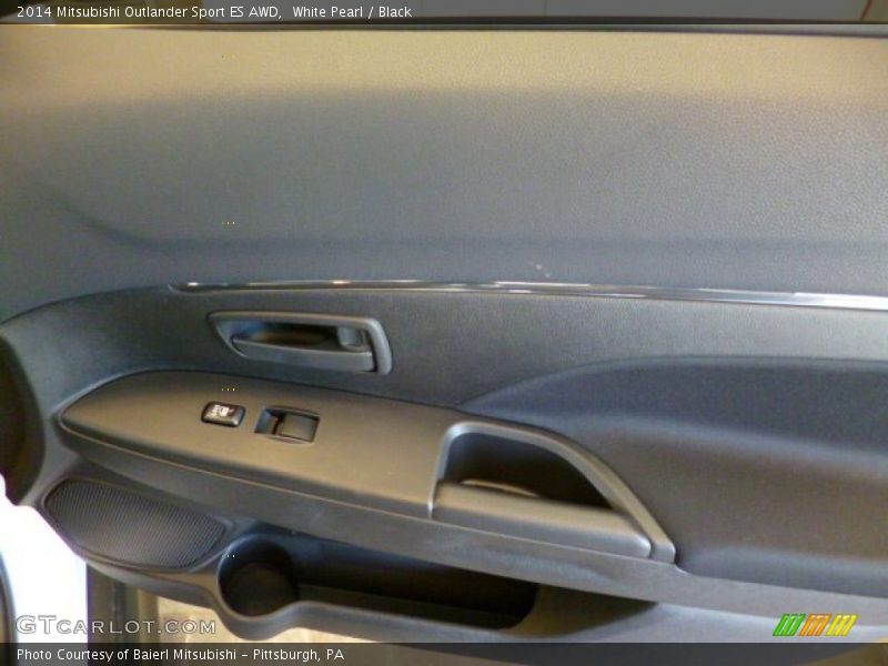 White Pearl / Black 2014 Mitsubishi Outlander Sport ES AWD