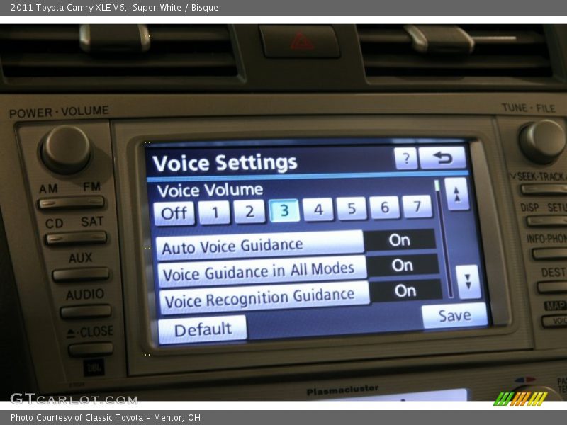 Super White / Bisque 2011 Toyota Camry XLE V6