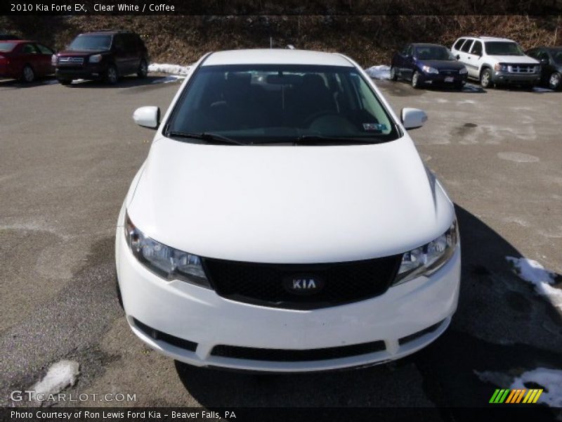 Clear White / Coffee 2010 Kia Forte EX
