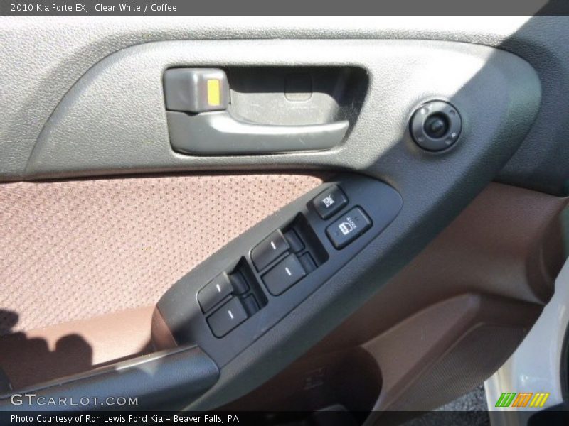 Clear White / Coffee 2010 Kia Forte EX