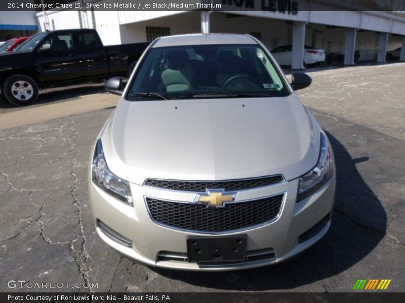 Silver Ice Metallic / Jet Black/Medium Titanium 2014 Chevrolet Cruze LS