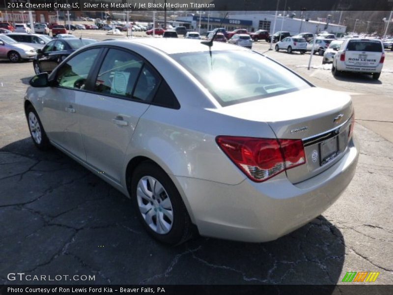 Silver Ice Metallic / Jet Black/Medium Titanium 2014 Chevrolet Cruze LS