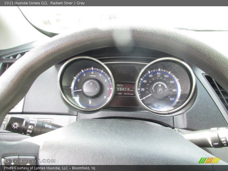 Radiant Silver / Gray 2011 Hyundai Sonata GLS
