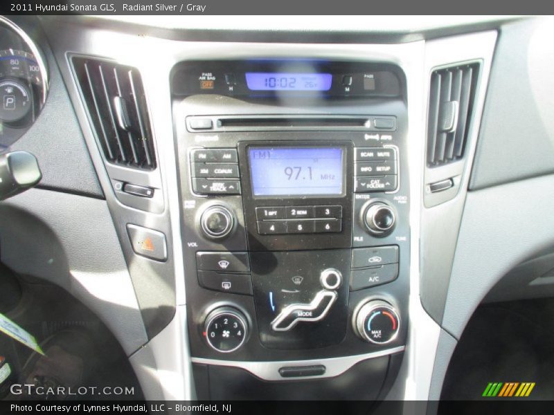 Radiant Silver / Gray 2011 Hyundai Sonata GLS