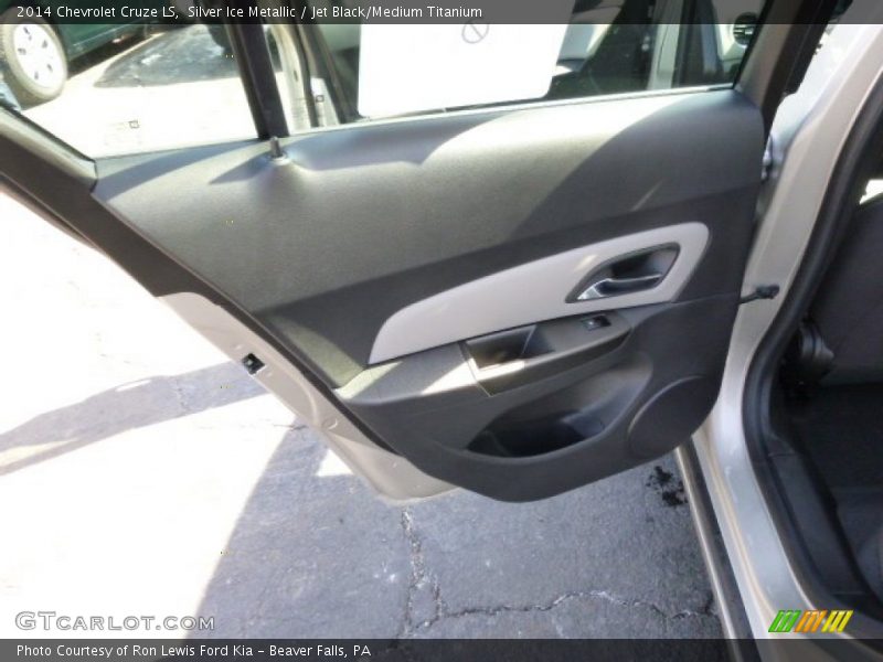 Silver Ice Metallic / Jet Black/Medium Titanium 2014 Chevrolet Cruze LS
