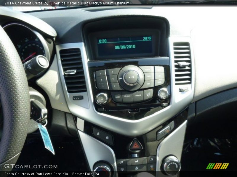 Silver Ice Metallic / Jet Black/Medium Titanium 2014 Chevrolet Cruze LS