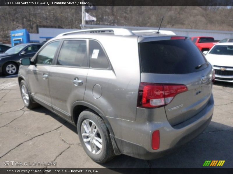 Titanium Silver / Black 2014 Kia Sorento LX AWD