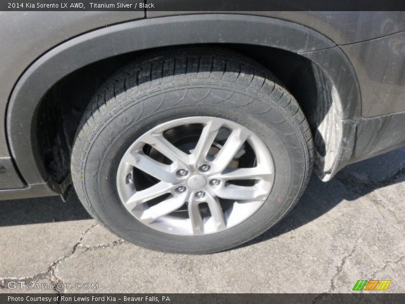 Titanium Silver / Black 2014 Kia Sorento LX AWD