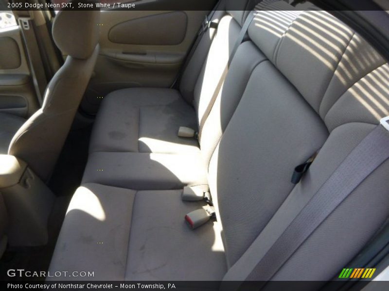 Stone White / Taupe 2005 Dodge Neon SXT