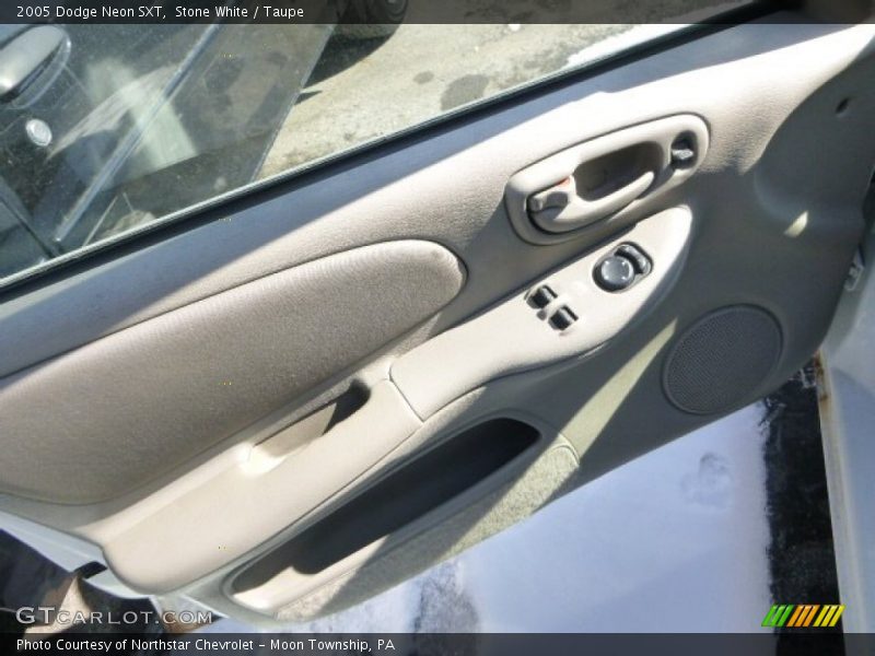 Stone White / Taupe 2005 Dodge Neon SXT