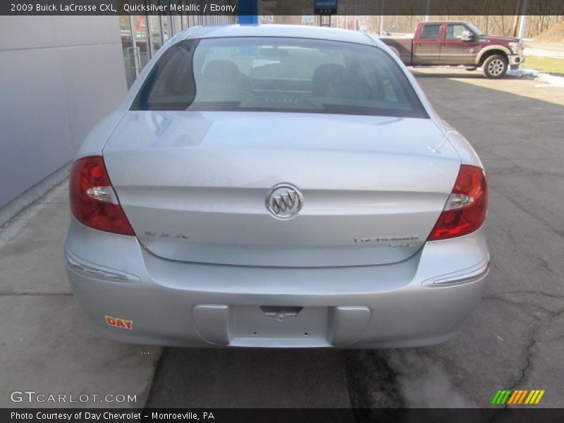 Quicksilver Metallic / Ebony 2009 Buick LaCrosse CXL