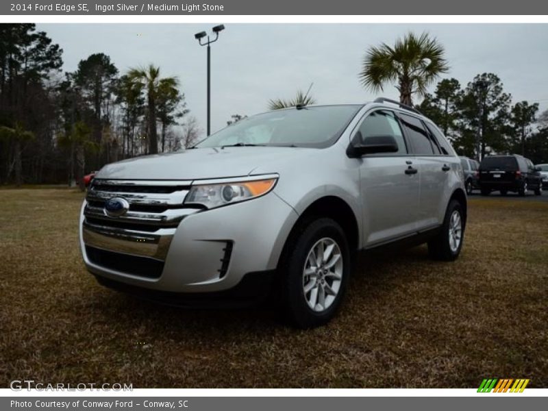 Ingot Silver / Medium Light Stone 2014 Ford Edge SE