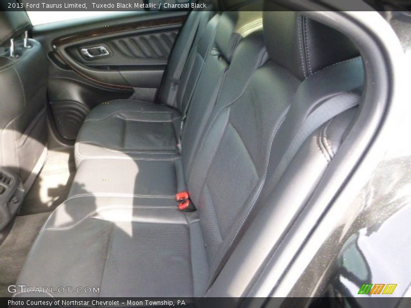Tuxedo Black Metallic / Charcoal Black 2013 Ford Taurus Limited