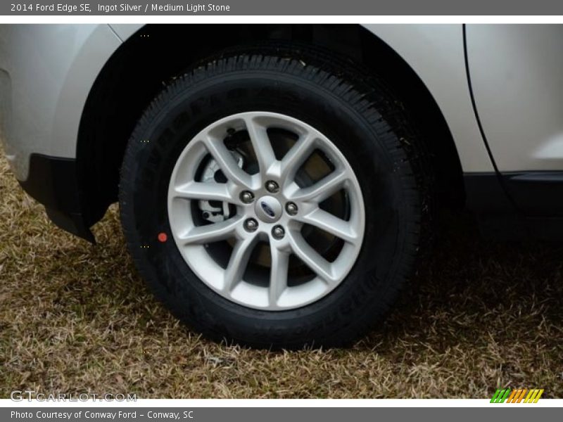 Ingot Silver / Medium Light Stone 2014 Ford Edge SE